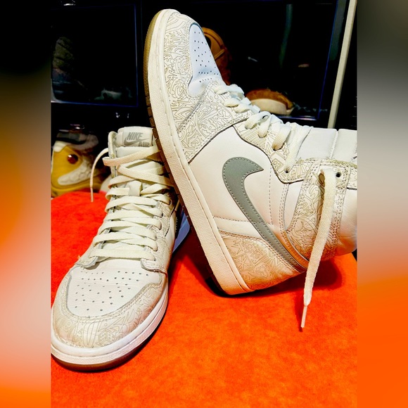 jordan 1 retro 30th anniversary laser